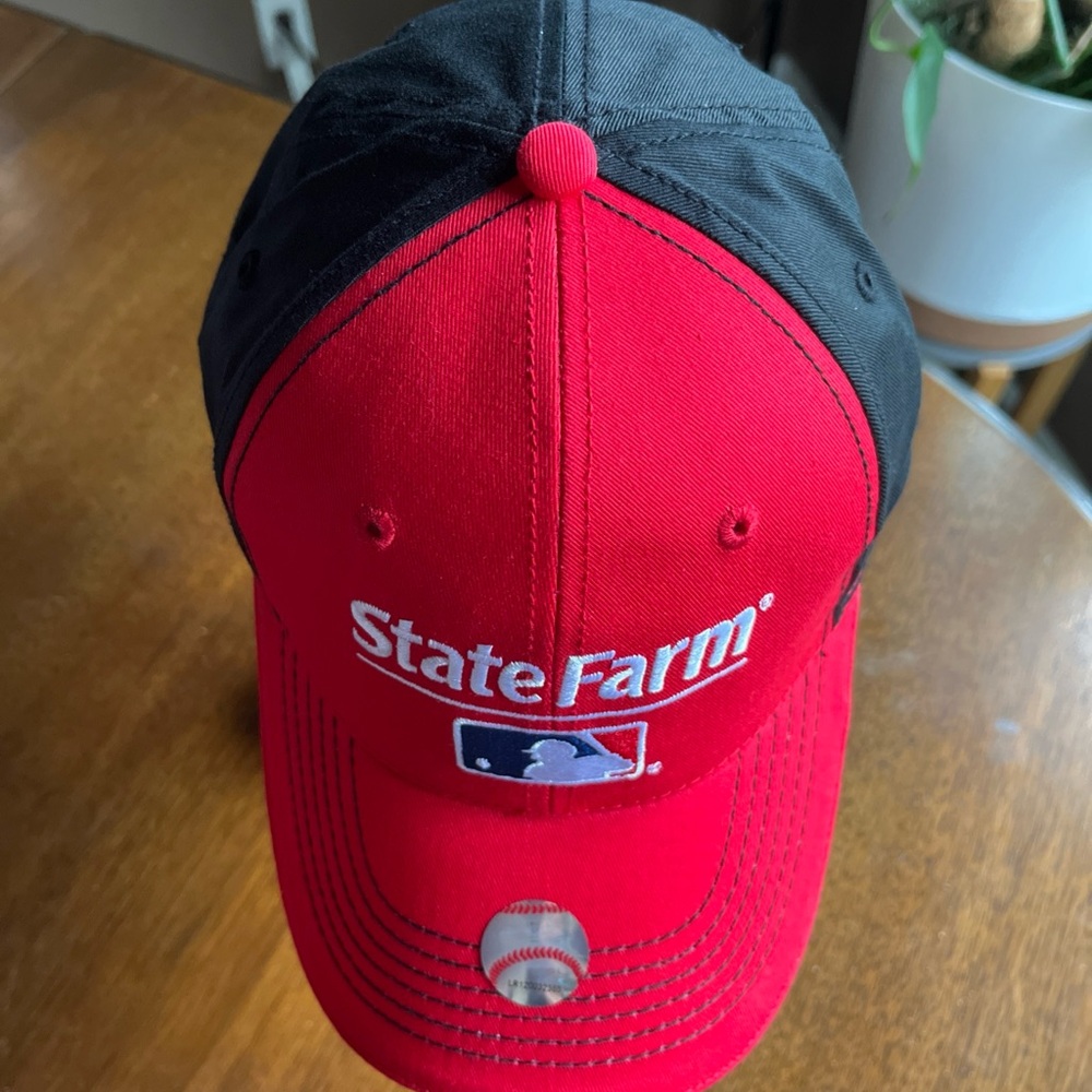 New MLB Official Major League Baseball Strap Back Black/Red Hat Cap Statefarm